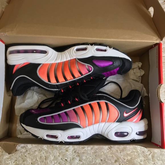 Nike Other - New Nike Air Max Men Tailwind 4 Suns OG Box